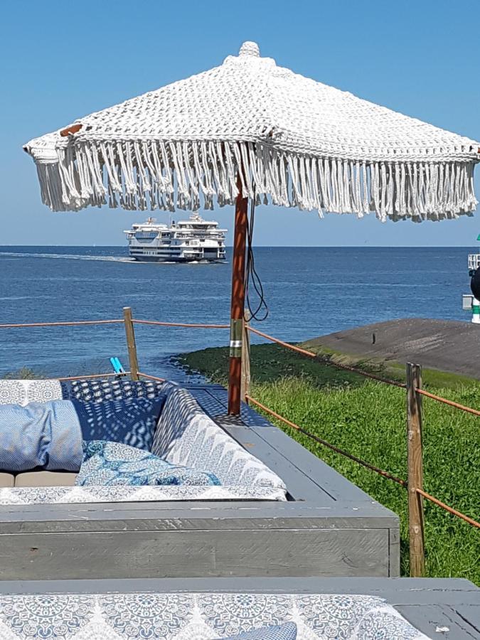 Romantisch Huisje Nabij Het Strand Met Uitzicht Op De Tulpenvelden Julianadorp Exteriör bild